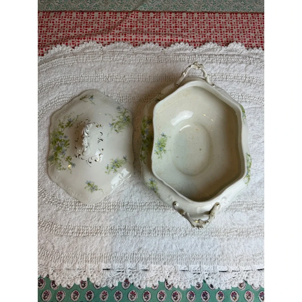 Johnson Bros Victorian Floral Tureen Royal Semi Porcelain Large Antique